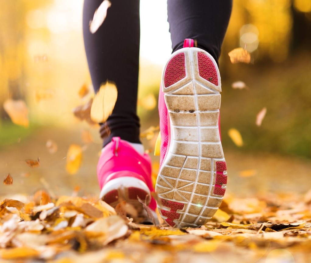 10 sposobów na zdrowe stawy biegacza – jak wzmacniać i dbać o stawy, gdy zaczynasz aktywność?