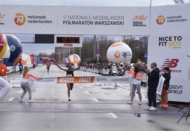 17. Nationale-Nederlanden Półmaraton Warszawski. Pięć kobiet pobiegło poniżej rekordu trasy!