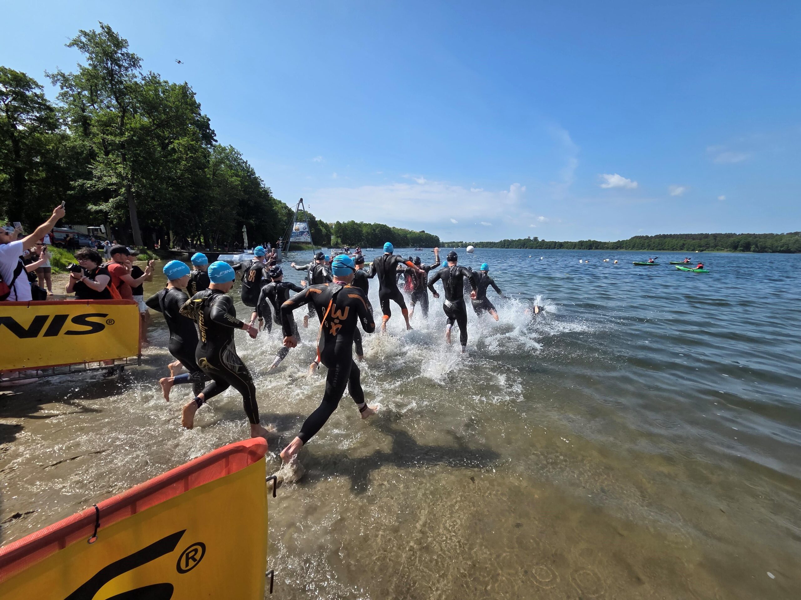 Nasz Patronat. 14. JBL Triathlon Sieraków. Akcja pomocy dzieciom!